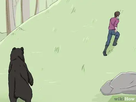 Immagine titolata Survive a Bear Attack Step 6