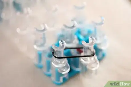 Immagine titolata Make a Rainbow Loom Bracelet Step 13