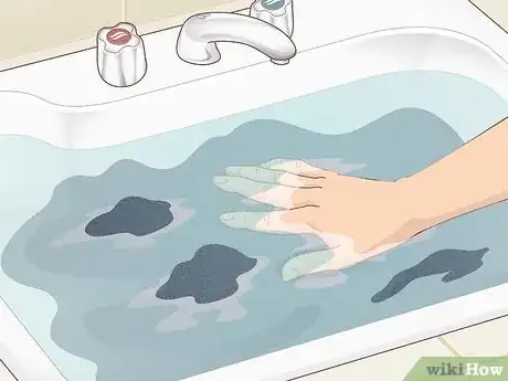 Immagine titolata Remove Spots from Linen Step 7