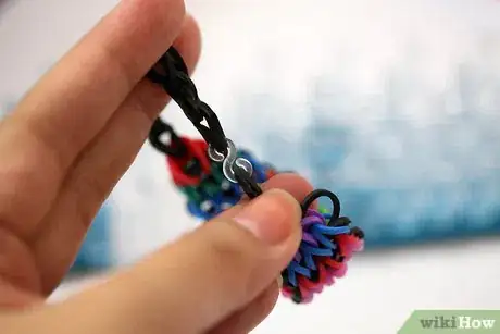 Immagine titolata Make a Rainbow Loom Bracelet Step 33