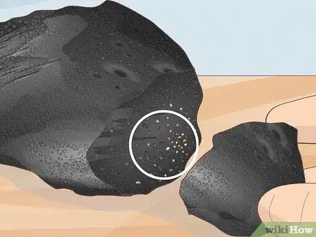 Immagine titolata Tell if the Rock You Found Might Be a Meteorite Step 11