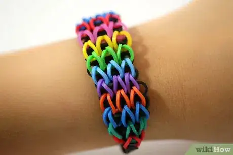 Immagine titolata Make a Rainbow Loom Bracelet Step 34