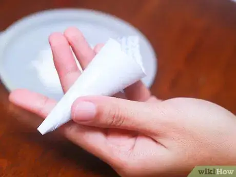 Immagine titolata Make Matte Nail Polish Step 23