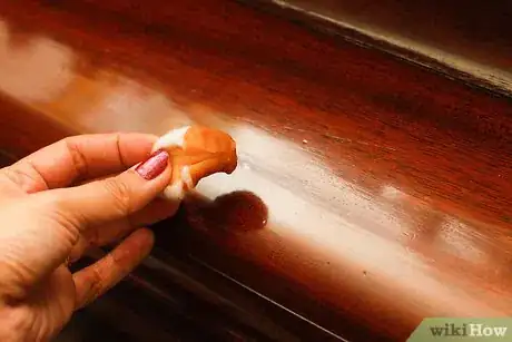 Immagine titolata Fix Scratches in Furniture Step 6Bullet3