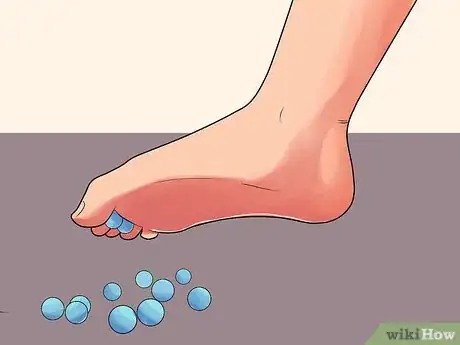 Immagine titolata Soothe Sore Feet Step 15