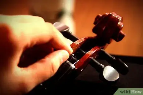 Immagine titolata Place a Bridge on a Violin Step 4