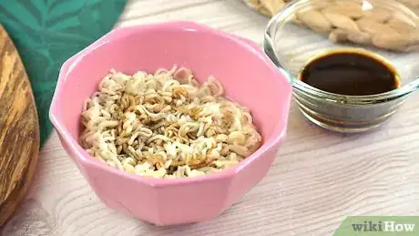 Immagine titolata Make Instant Noodles Step 12