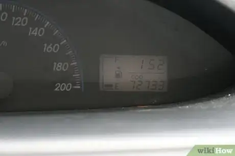 Immagine titolata Avoid Odometer Fraud Step 1