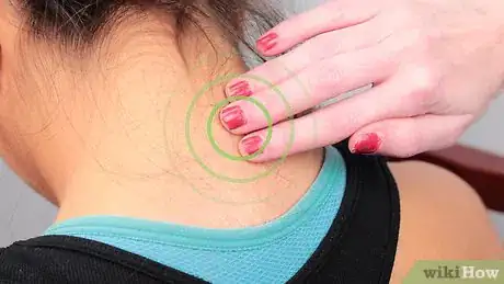 Immagine titolata Give a Neck Massage Step 3