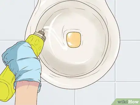 Immagine titolata Keep Toilet Bowl Clean Step 11