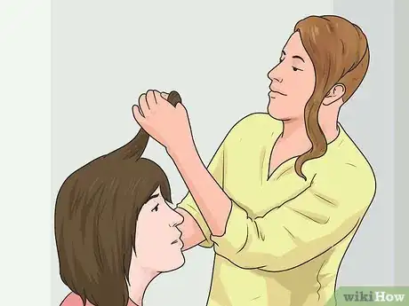 Immagine titolata Stop Teen Hair Loss Step 1