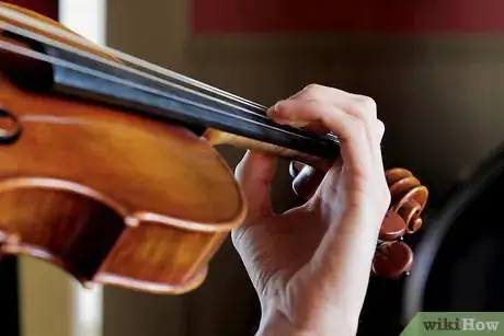 Immagine titolata Play Viola Step 4