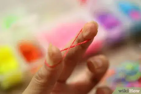 Immagine titolata Make a Rainbow Loom Bracelet Step 34