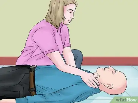 Immagine titolata Evaluate for Head Injuries During First Aid Step 1