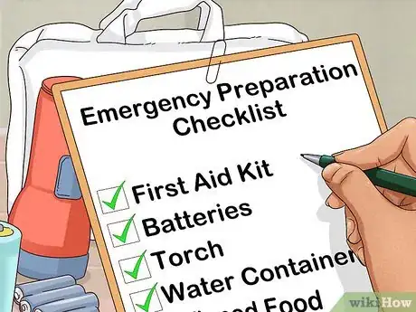 Immagine titolata Prepare for a Hurricane Step 6
