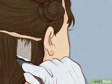 Immagine titolata Remove Semi Permanent Hair Dye in One Day Step 4