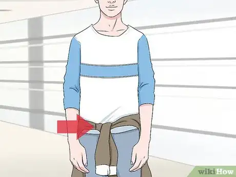 Immagine titolata Hide an Erection Step 4