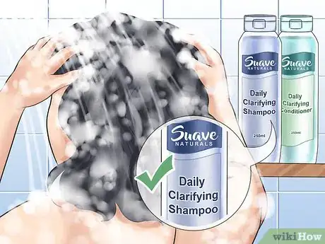 Immagine titolata Dye Your Hair Brown After It Has Been Dyed Black Step 1