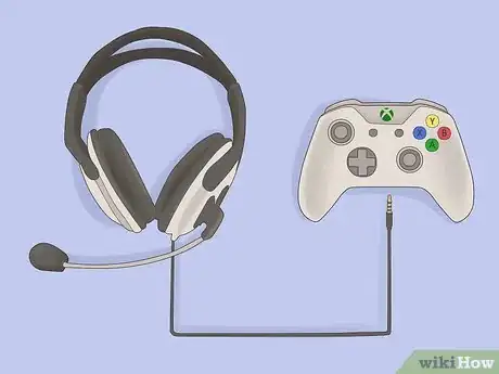 Immagine titolata Connect an Xbox 360 Headset Step 2