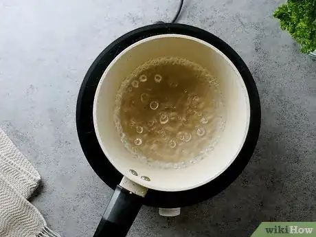 Immagine titolata Make Parsley Tea Step 1