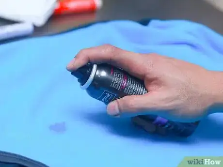 Immagine titolata Remove Ink Stains from Polyester Step 10