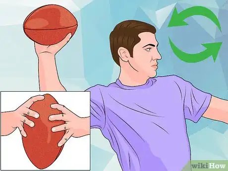 Immagine titolata Throw a Football Step 8