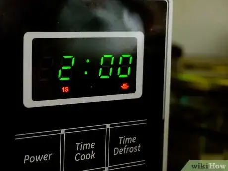 Immagine titolata Boil a Hot Dog in a Microwave Step 5