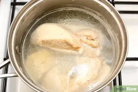 Immagine titolata Make an Easy Chicken Salad Step 7