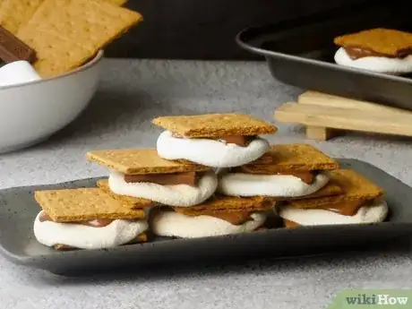 Immagine titolata Make Smores in the Oven Step 14