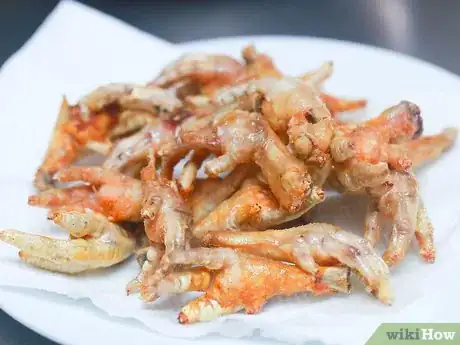 Immagine titolata Cook Chicken Feet Step 6