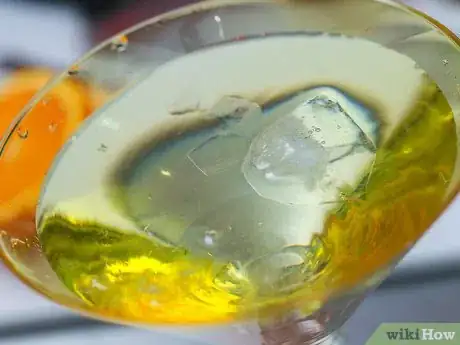 Immagine titolata Order a Martini Step 9