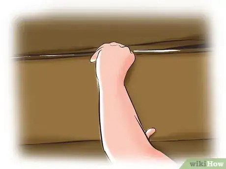 Immagine titolata Soundproof a Ceiling Step 1