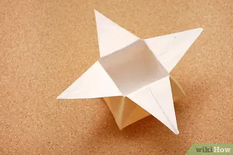 Immagine titolata Make an Origami Star Box Intro