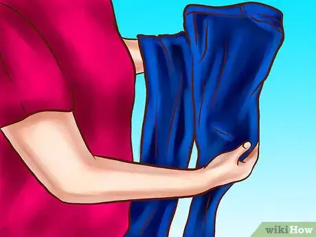 Immagine titolata Choose Maternity Pants Step 10