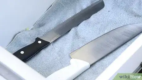 Immagine titolata Clean a Knife Step 14