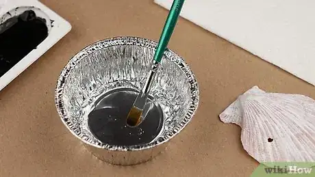 Immagine titolata Paint on Sea Shells Step 9