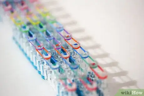 Immagine titolata Make a Rainbow Loom Bracelet Step 26