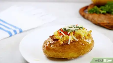 Immagine titolata Make a Baked Potato Skin Crispy Step 5