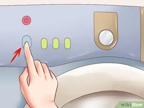 Immagine titolata Prevent Laundry from Bleeding Step 3