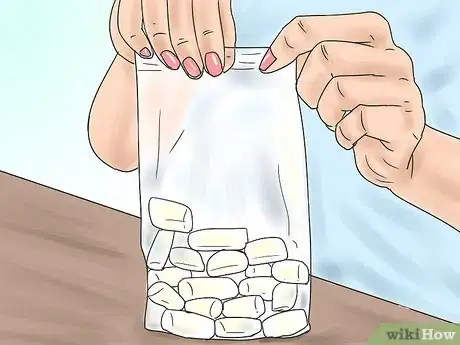 Immagine titolata Thaw Frozen Breast Milk Step 2