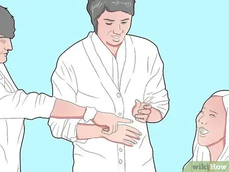 Immagine titolata Attract Women Without Doing Anything Step 11