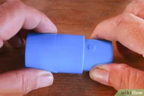 Immagine titolata Make a Homemade Fishing Rod Step 7
