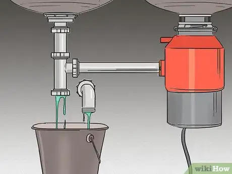 Immagine titolata Remove a Garbage Disposal Step 6