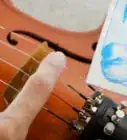 Mettere le Corde al Violino