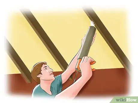 Immagine titolata Soundproof a Ceiling Step 6
