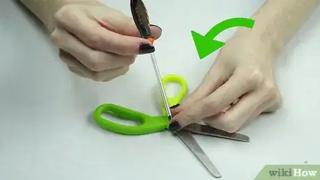 Immagine titolata Sharpen Scissors Step 9