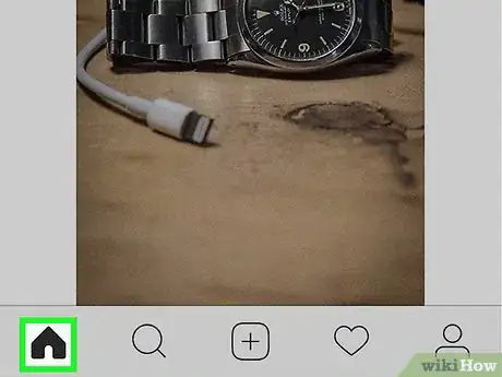 Immagine titolata Add a Link to Your Instagram Story on iPhone or iPad Step 2