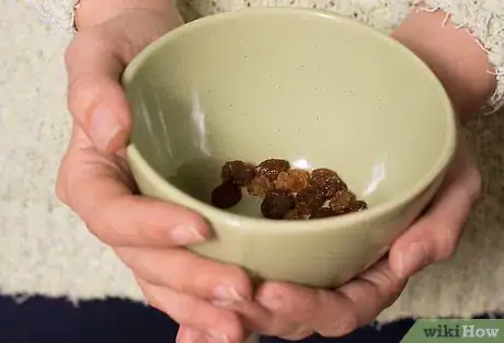 Immagine titolata Plump Raisins Step 15