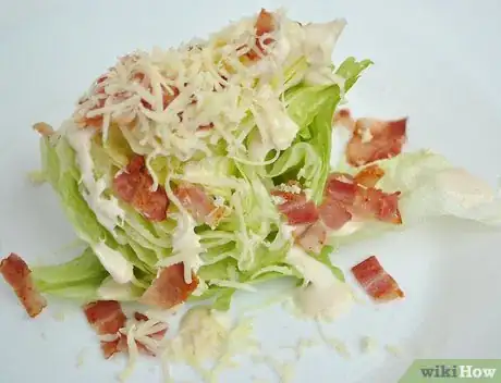 Immagine titolata Make a Wedge Salad Step 11