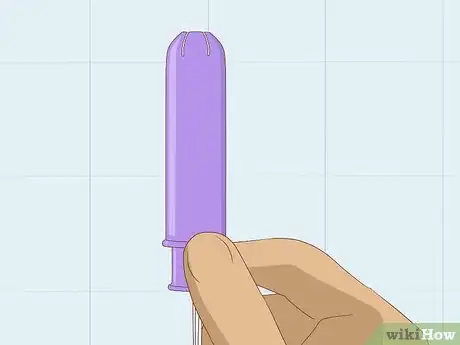 Immagine titolata Insert a Tampon Without Applicator Step 15